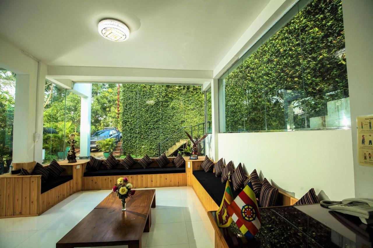 Sangrilla Holiday Resort - Level 1 Certified บันดาราเวลา ภายนอก รูปภาพ